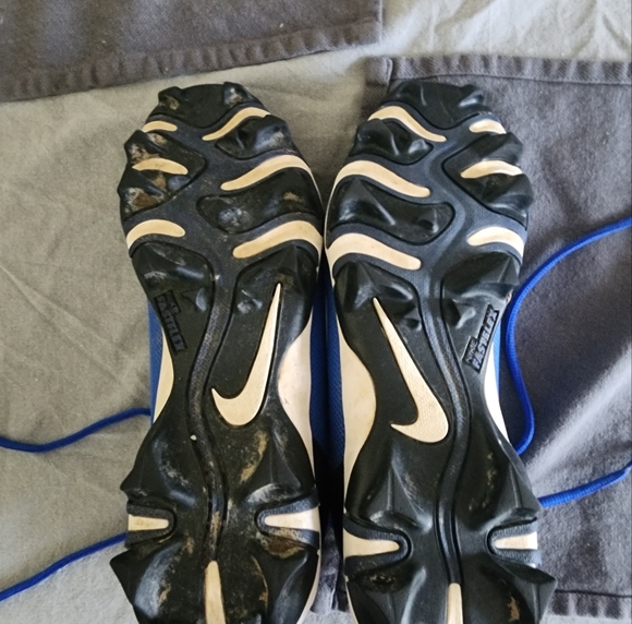 Mens 7.5 Nike Basseball Cleats Still Nice Cleats - Picture 2 of 7